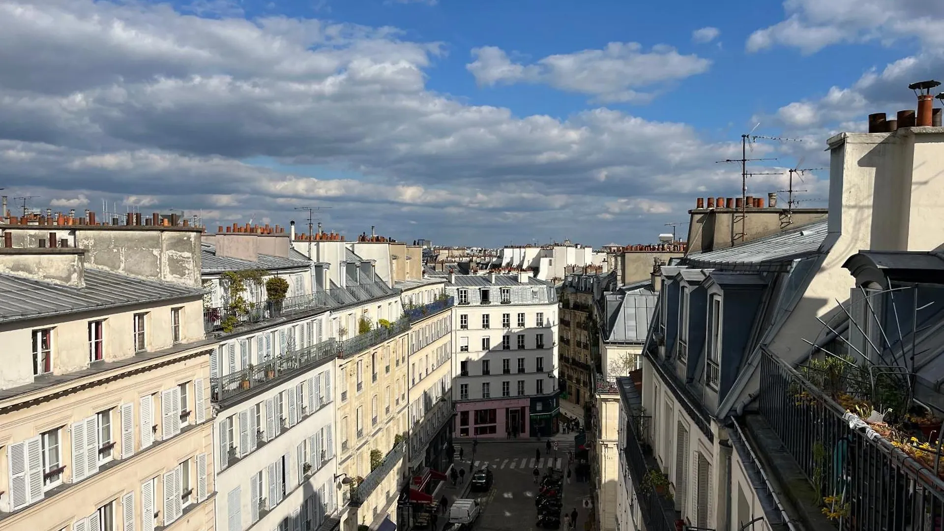 Montmartre Belle Vue * Paris